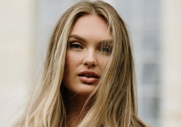 El consejo de los expertos para recuperar volumen y frescura en tu cabello: un buen champú limpiador